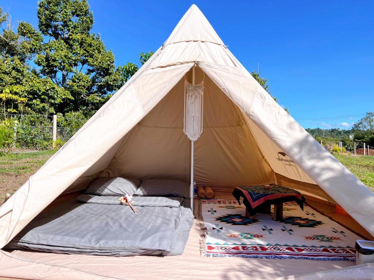 Отель Nomading Glamping Баолок Экстерьер фото